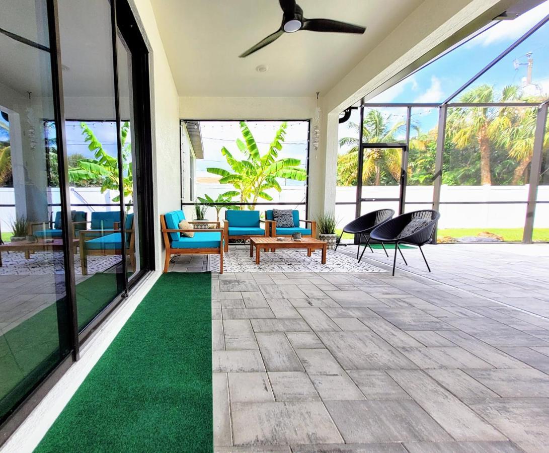 Blue Door Retreat - Luxury Pool Home - Sleeps 8 Cabo Coral Exterior foto